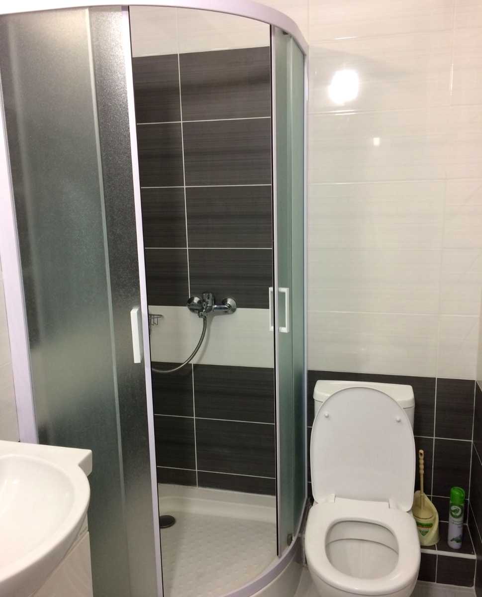 1878031919761027