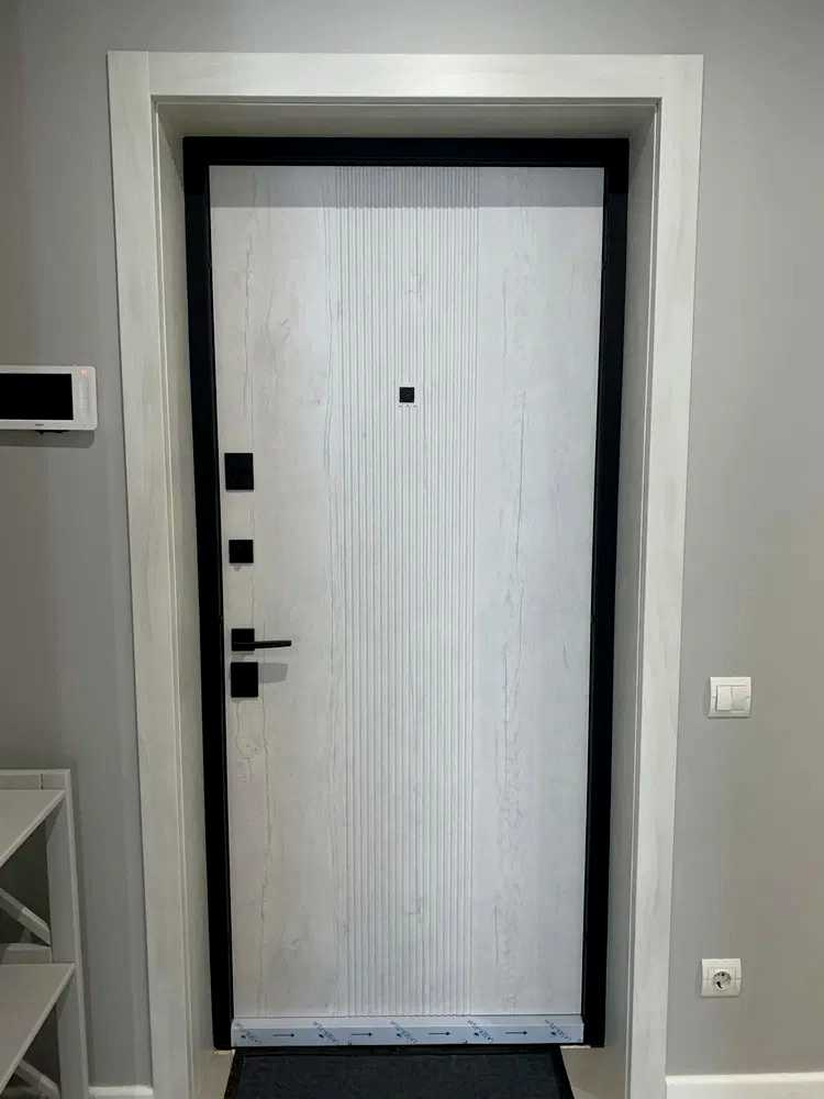 1878032353041631