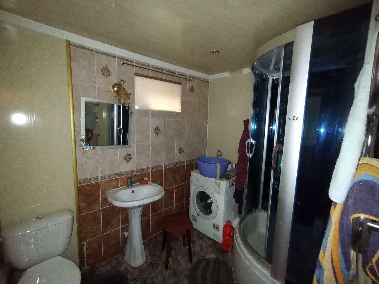 1878032630567637