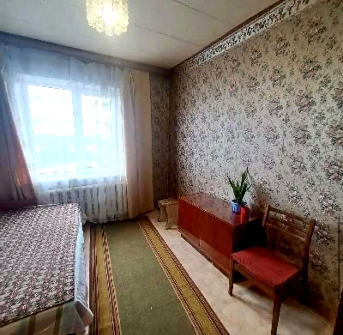 1878035238458736