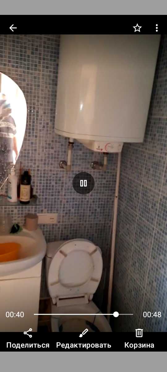 1878040447939694