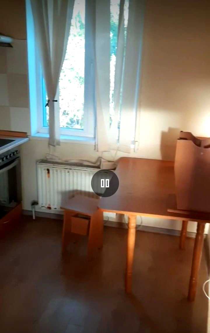 1878040810530616