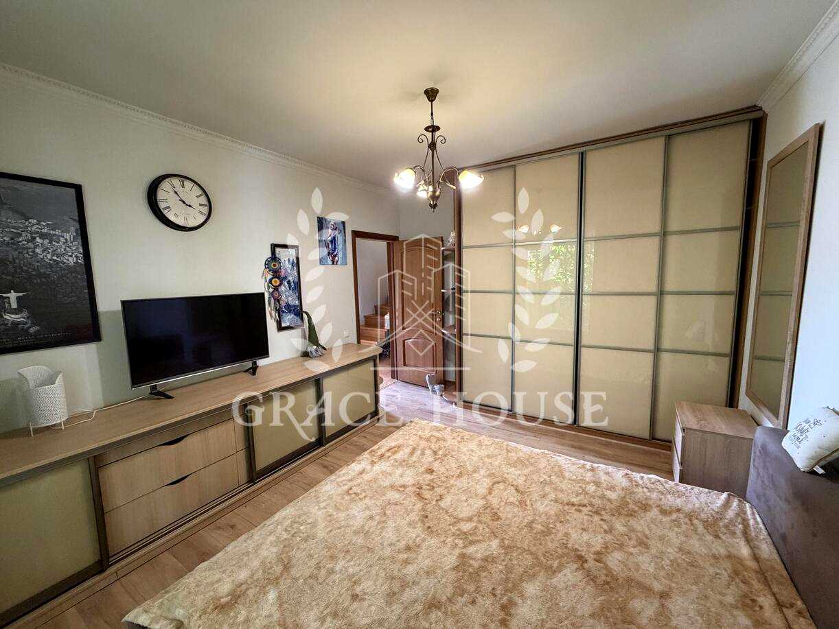 1878040844649824