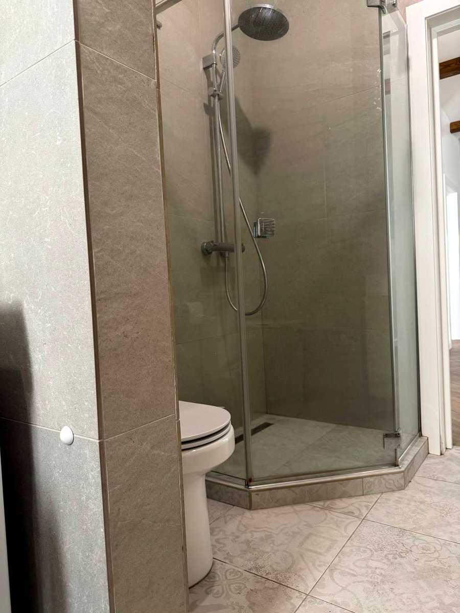 1878042131403922
