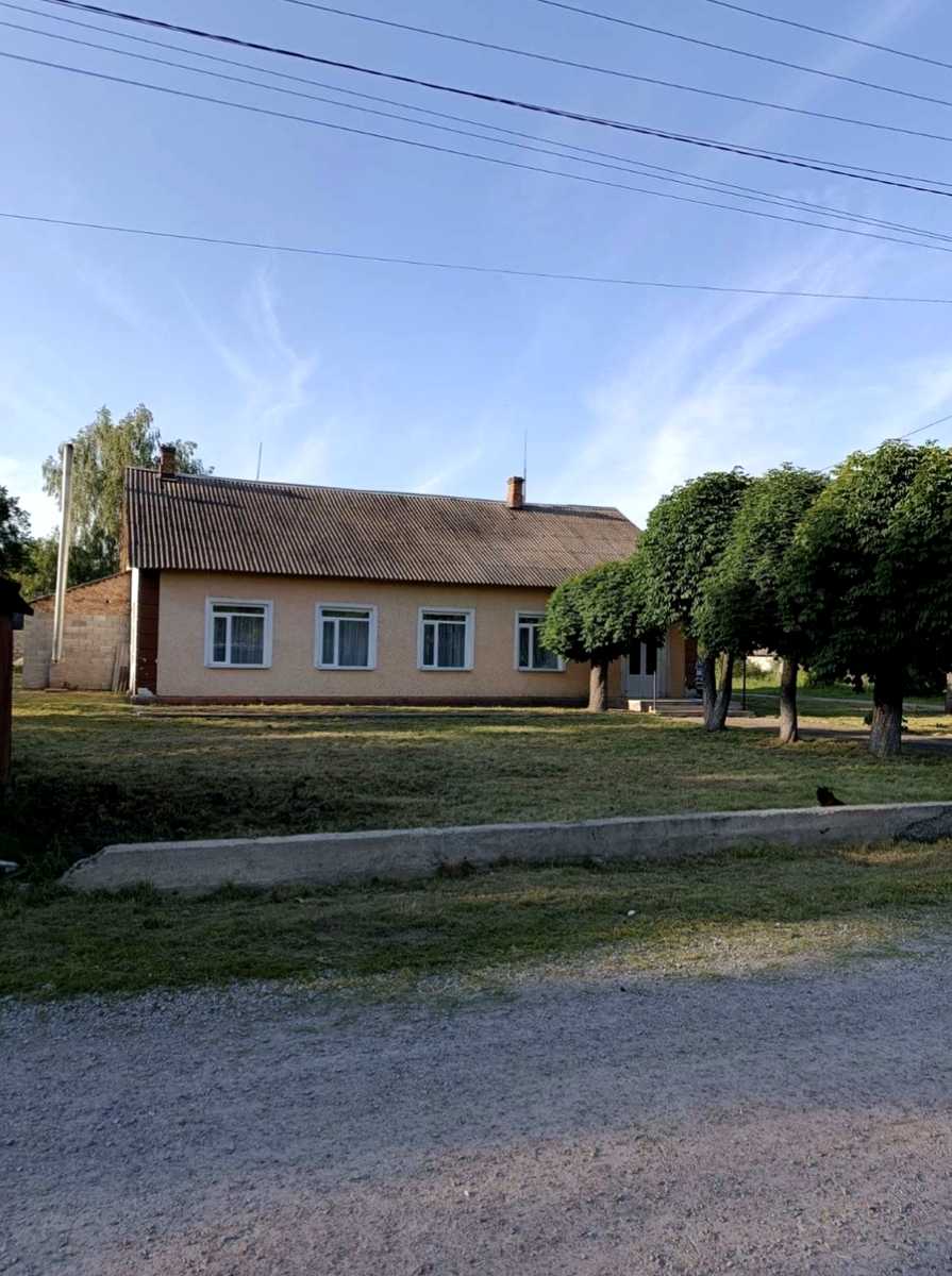 1878045524618608