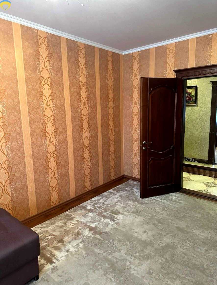 1878046713043988