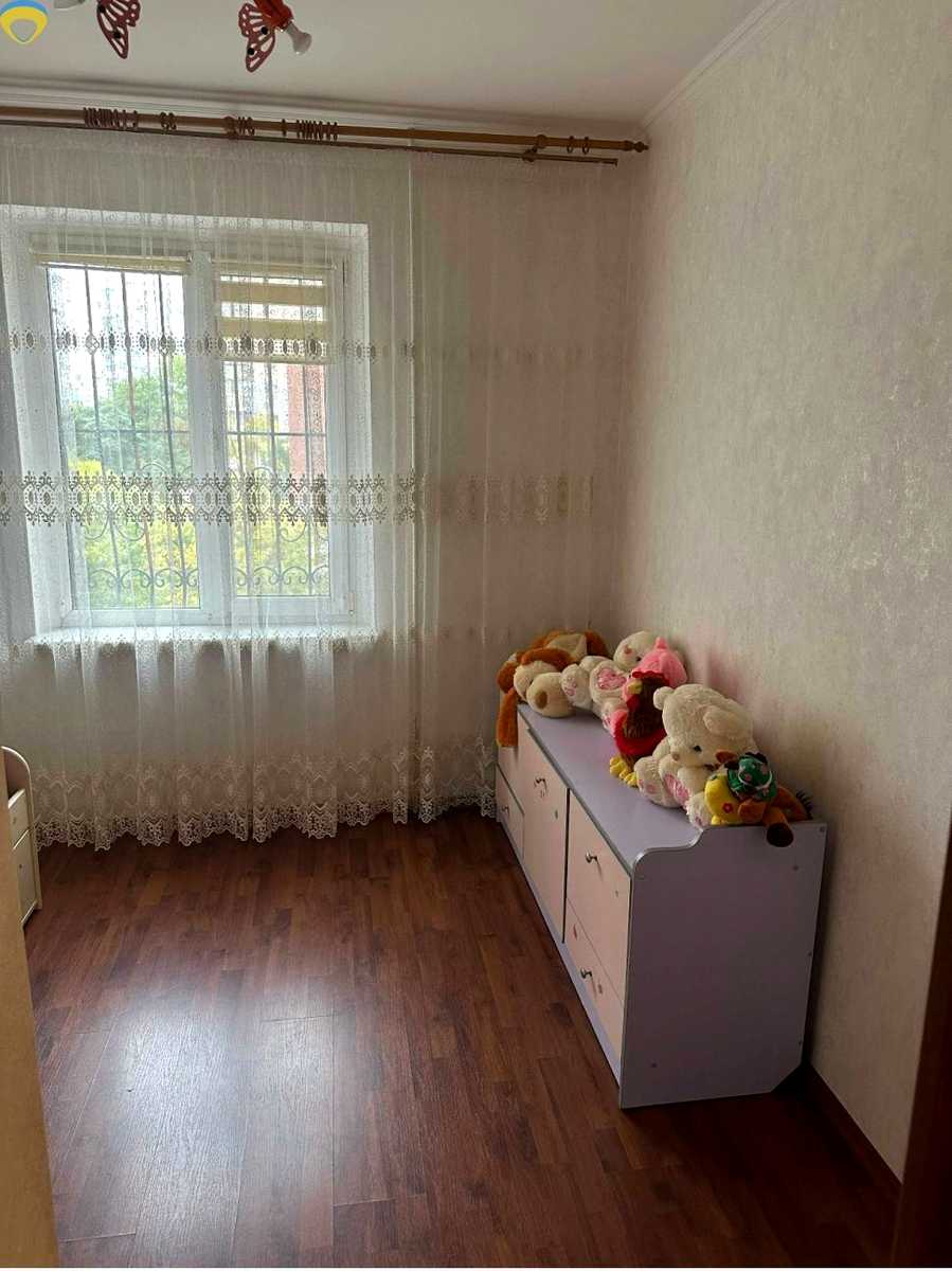 1878046713571977
