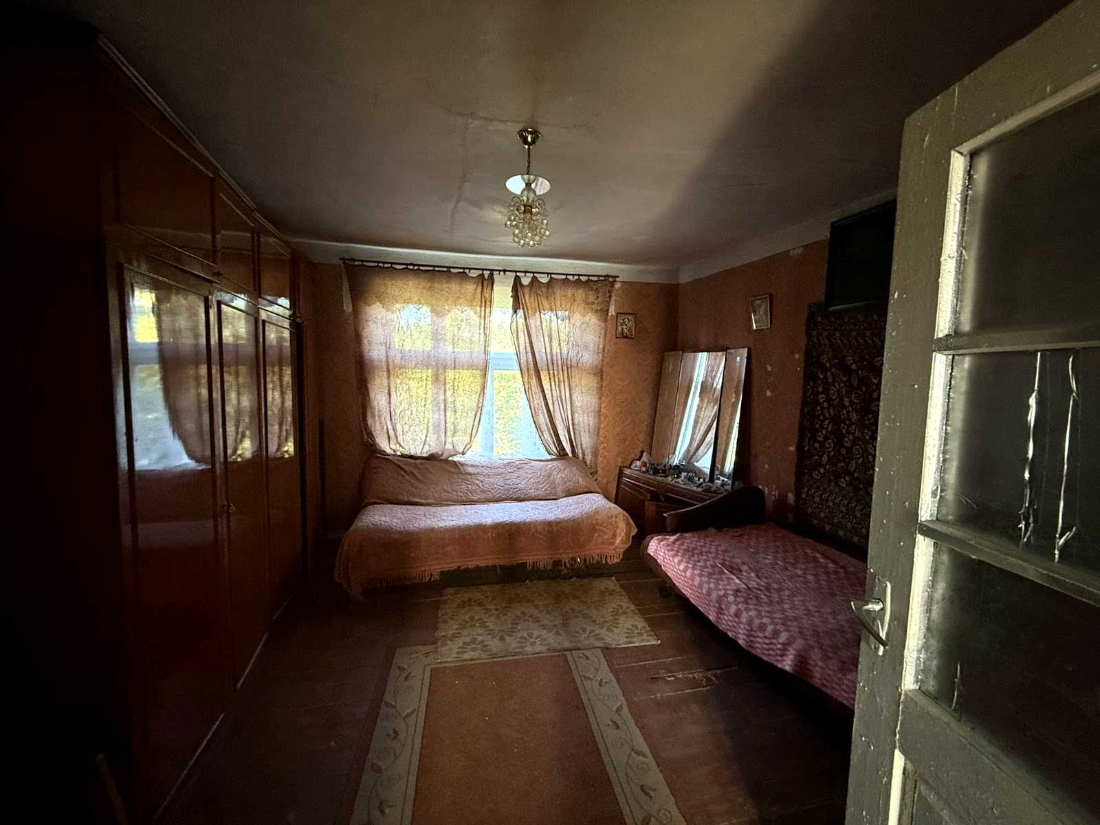 1878046906335091