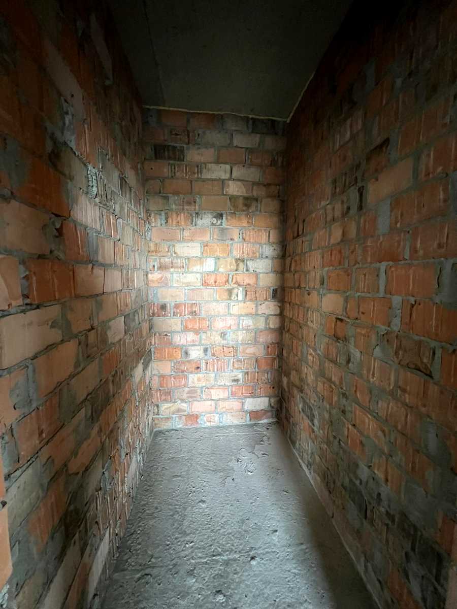 1878050118180259