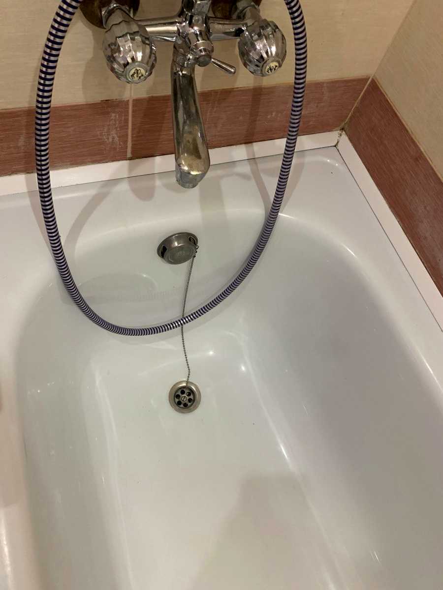1878056059657047