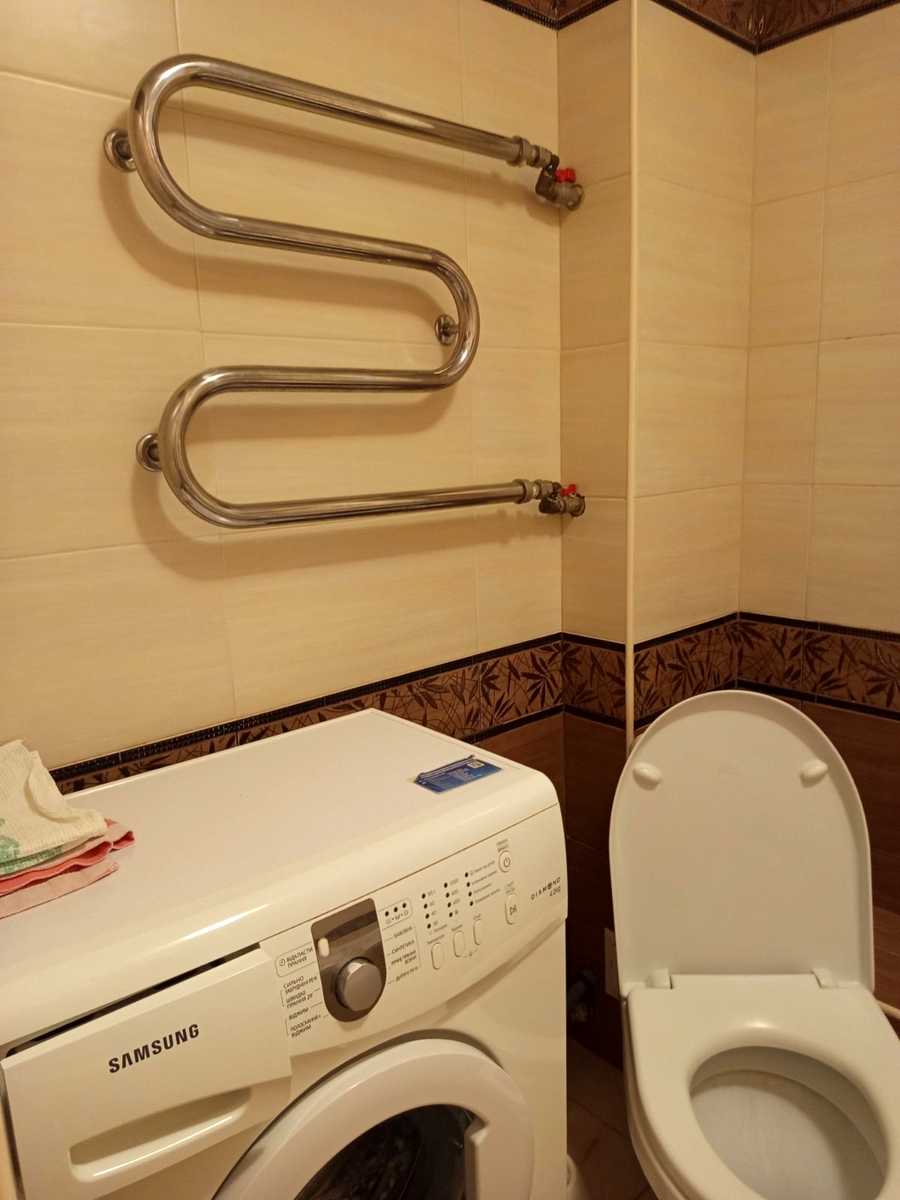 1878057036741541