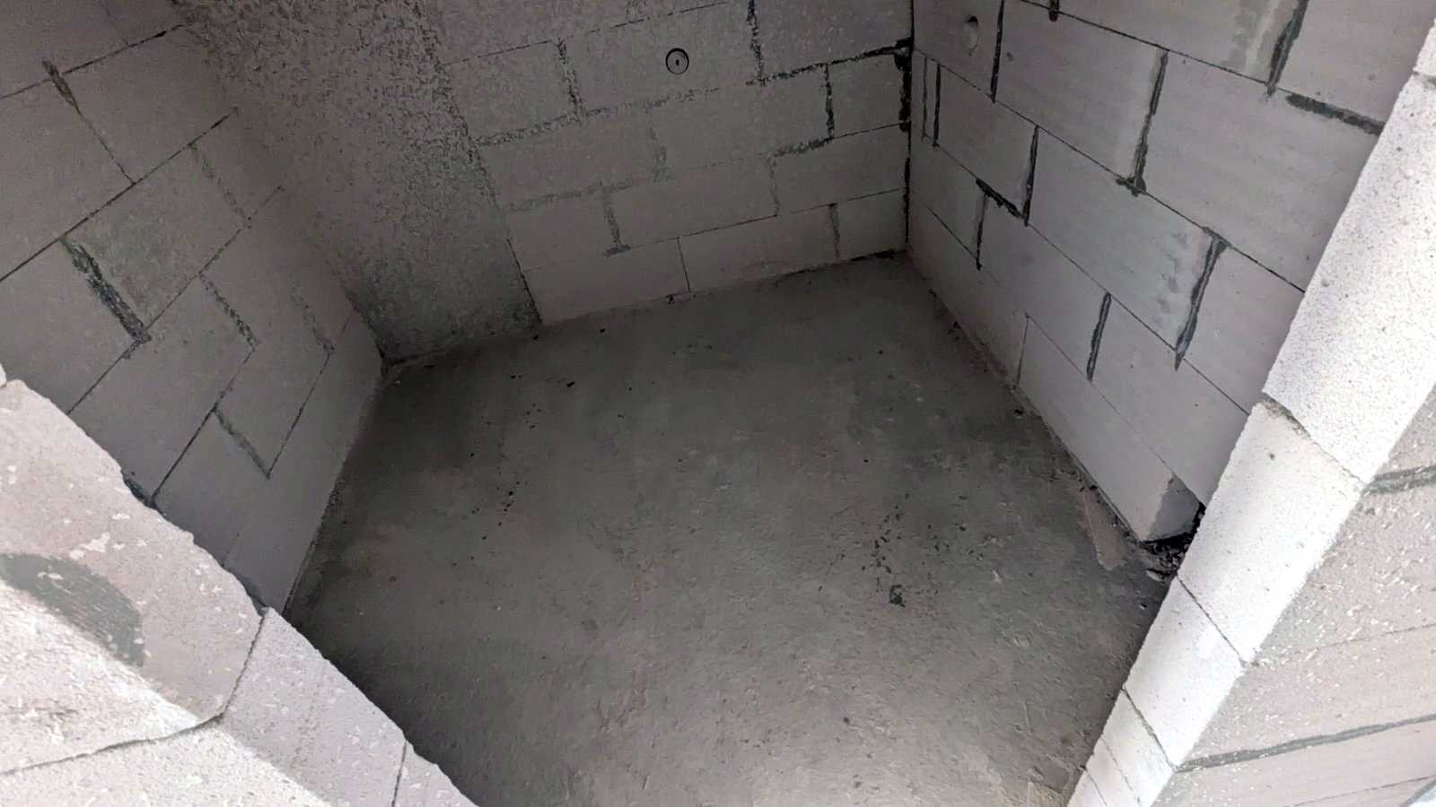 1878057310036694