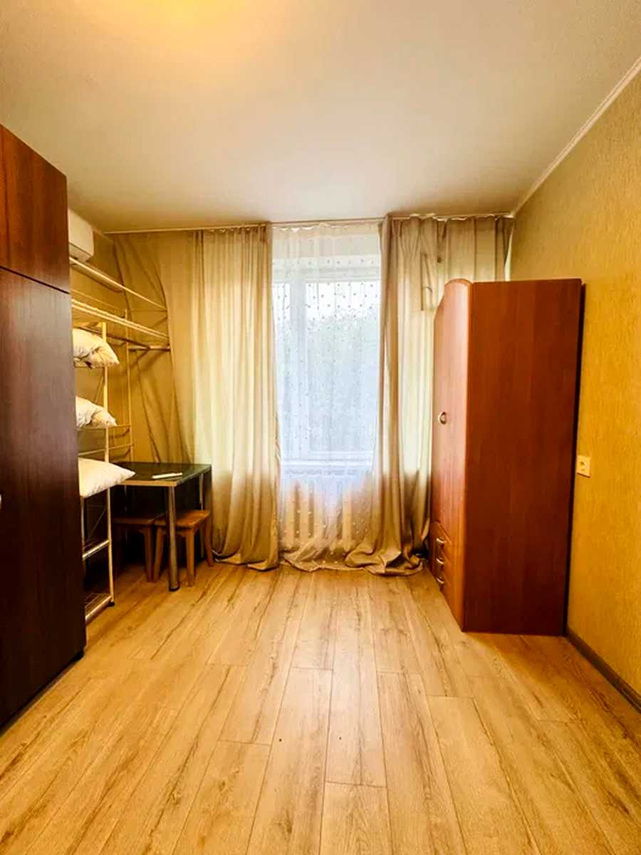 1878057313419942
