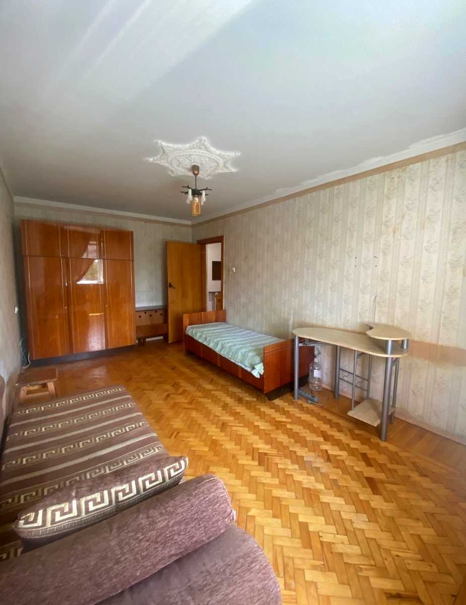 1878071063028984