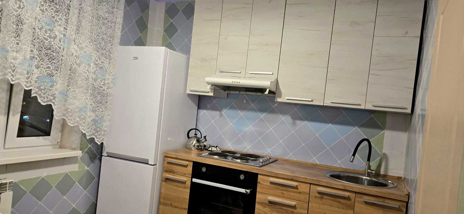 1878093879888248