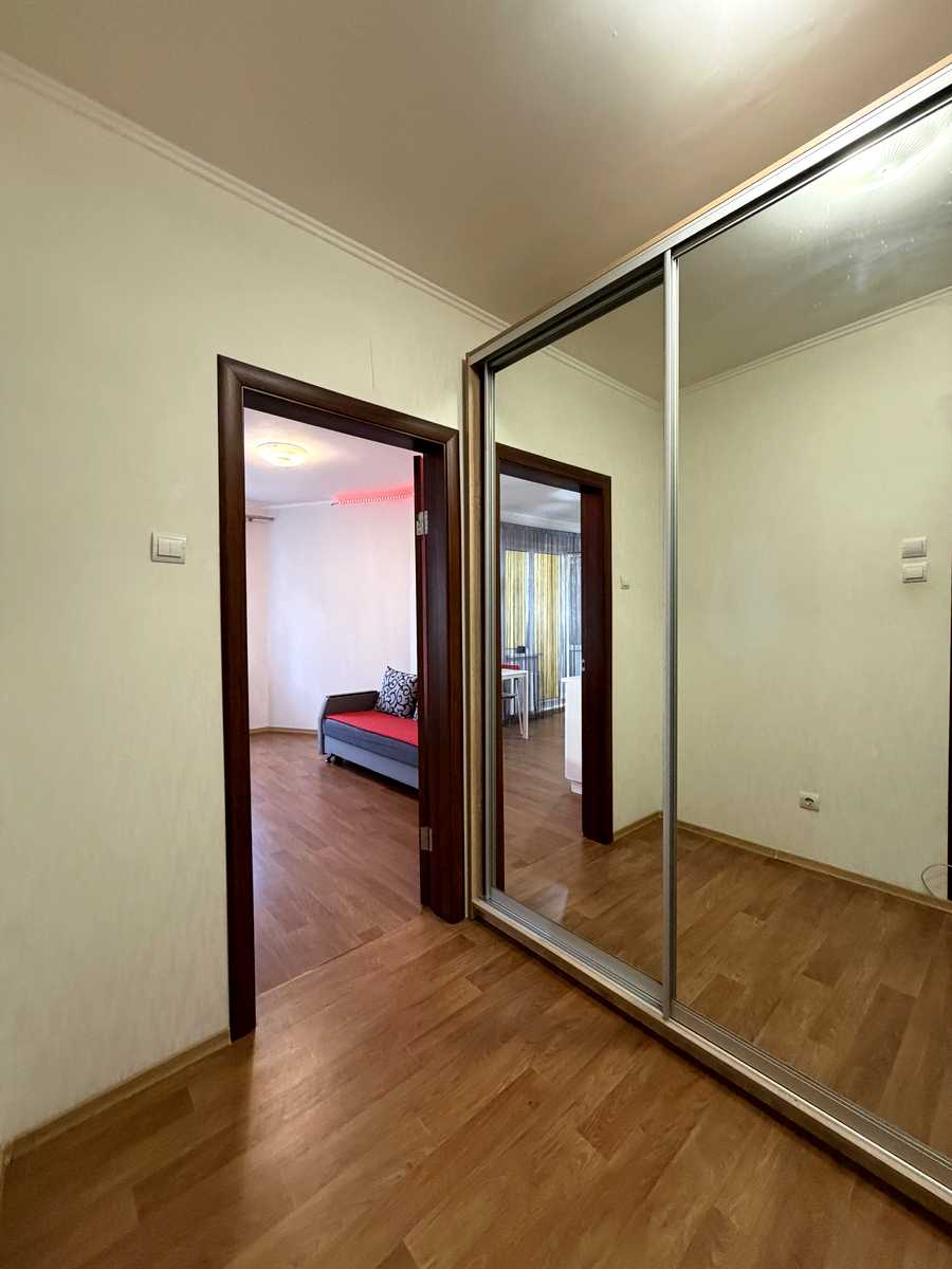 1878099872307867