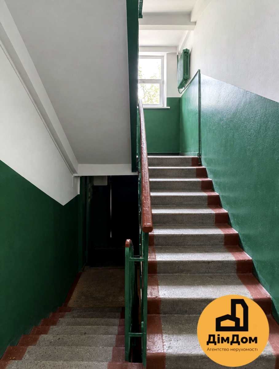 1878102916174181