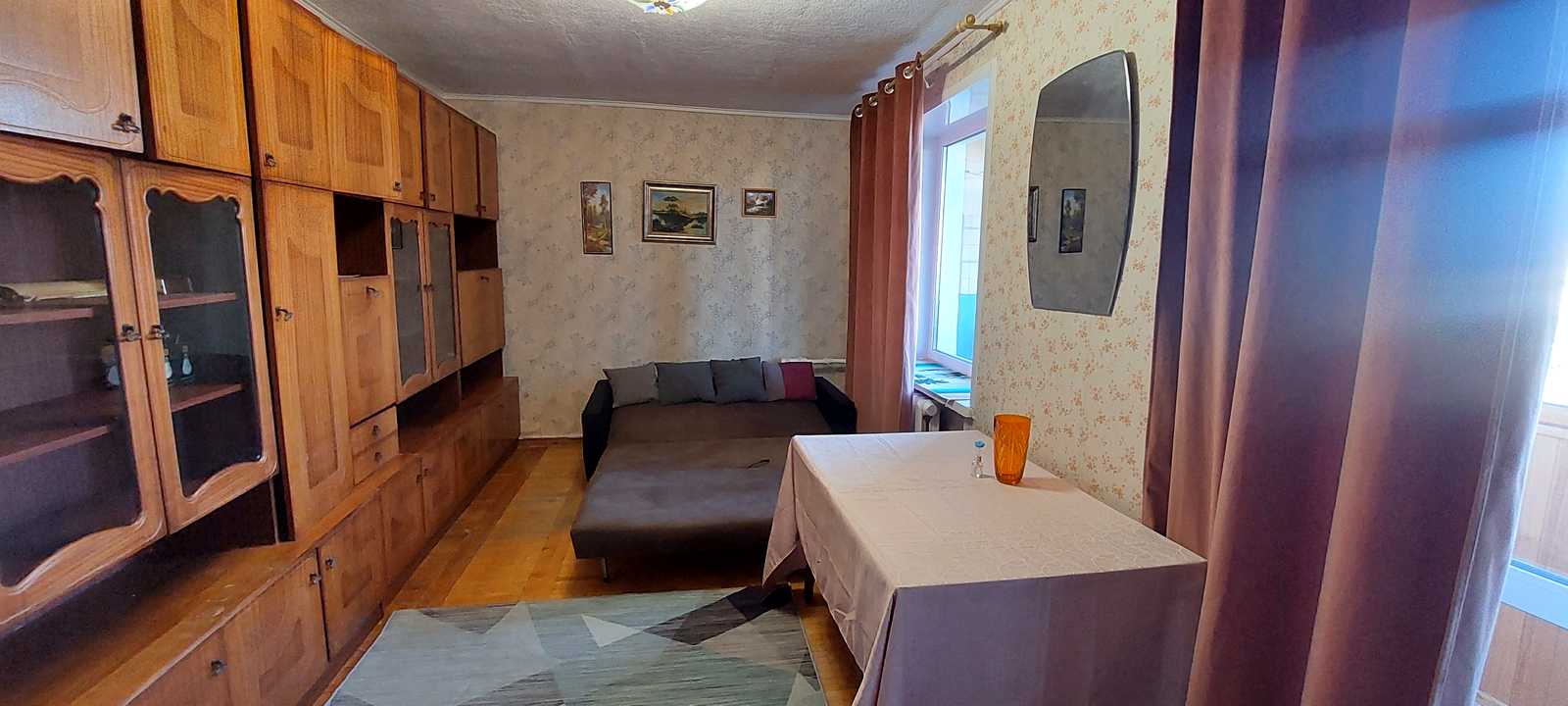 1878106314617602