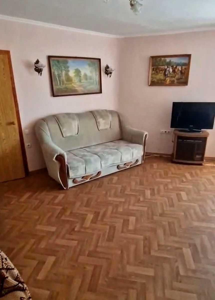 1878109041125940
