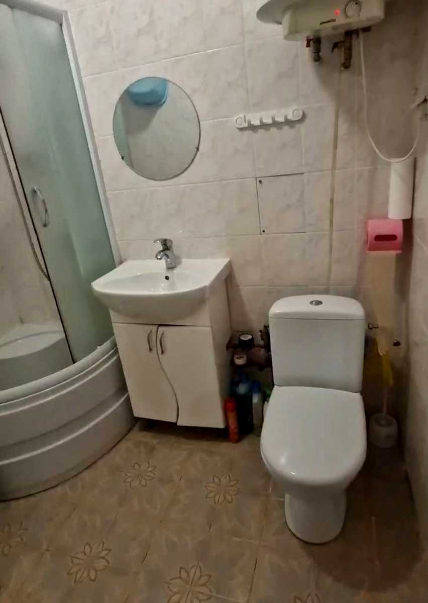 1878109042098663