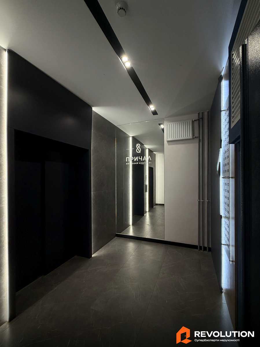 1878109324762019