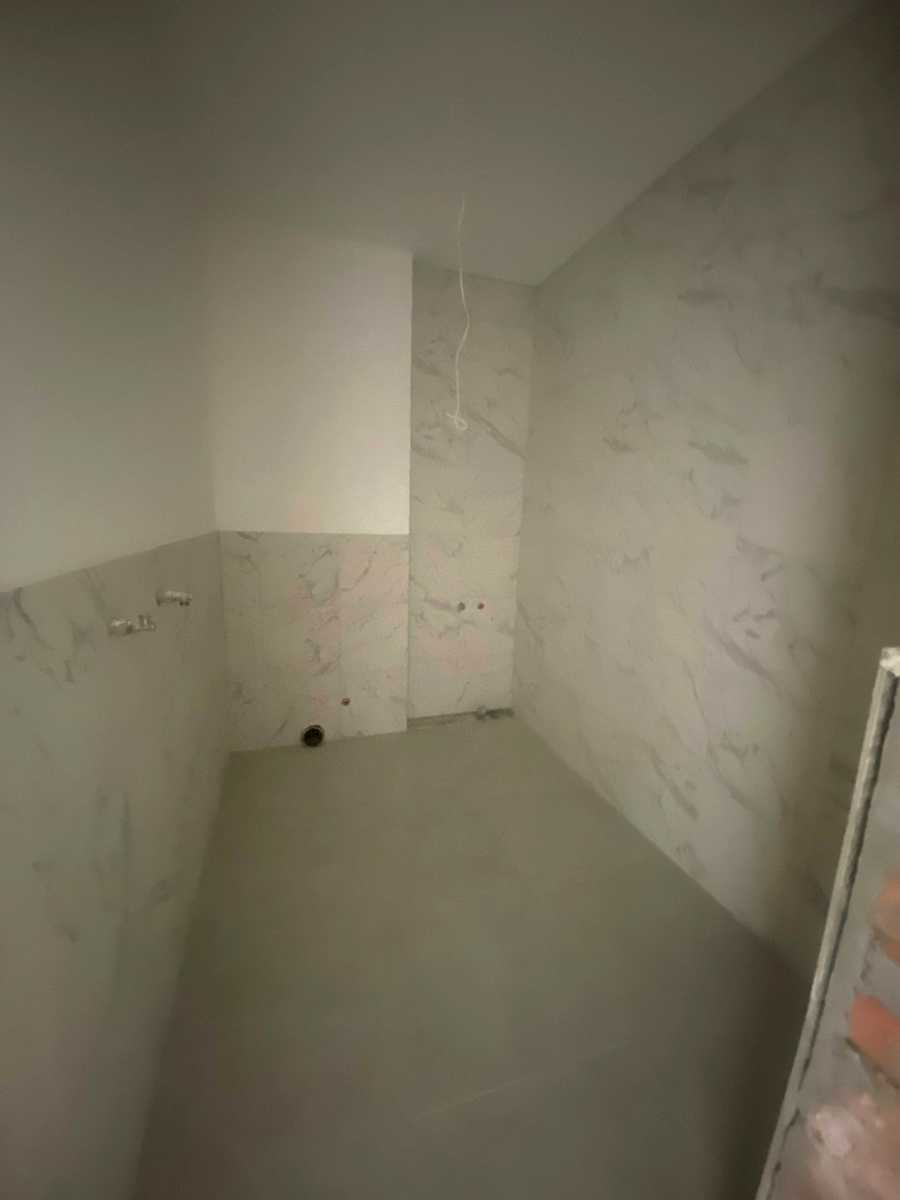 1878109693034293