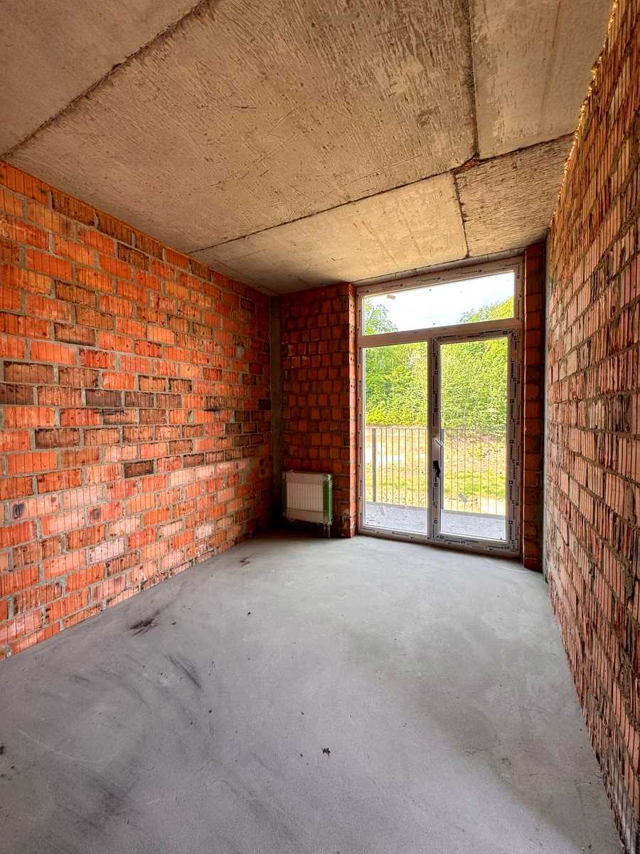 1878113531889530