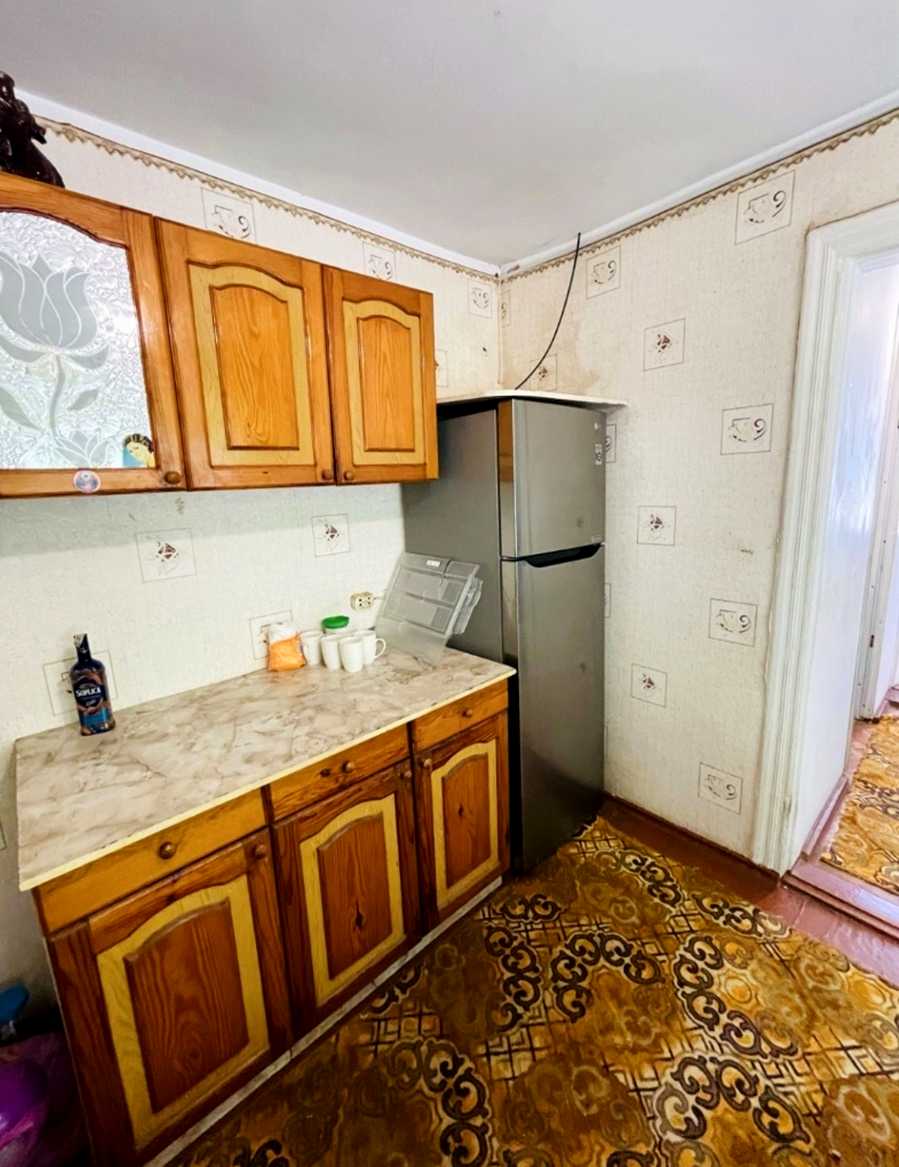 1878123788490376