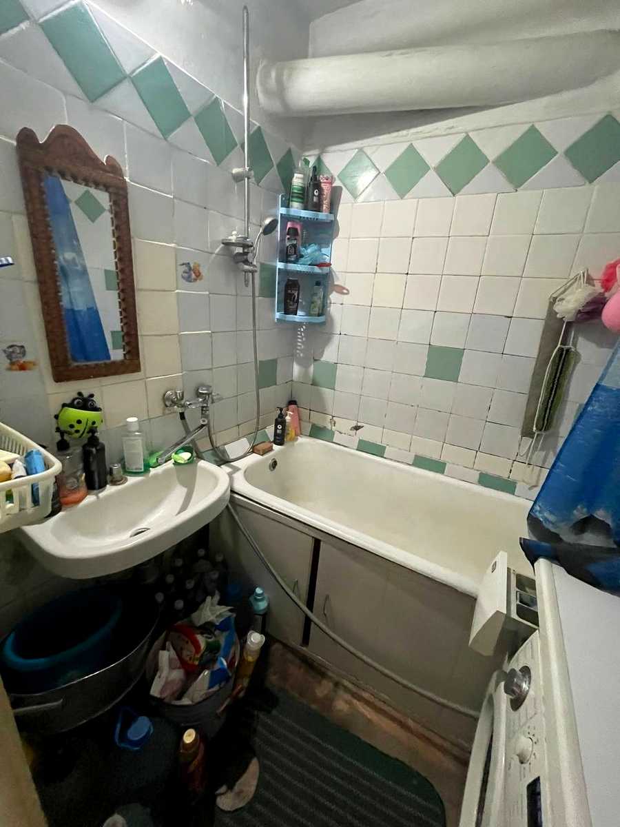 1878133152533634