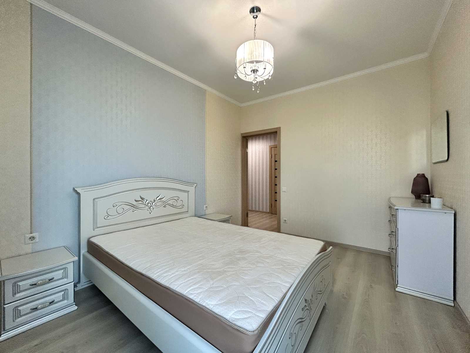 1878134094587244