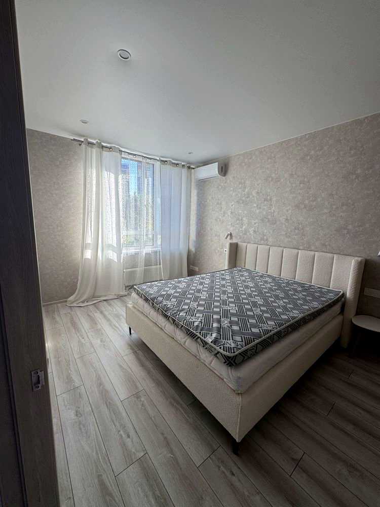 1878137751833317