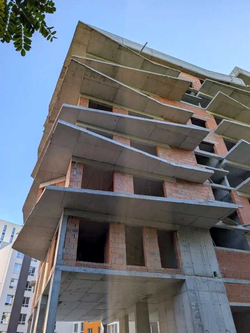 1878144529843531