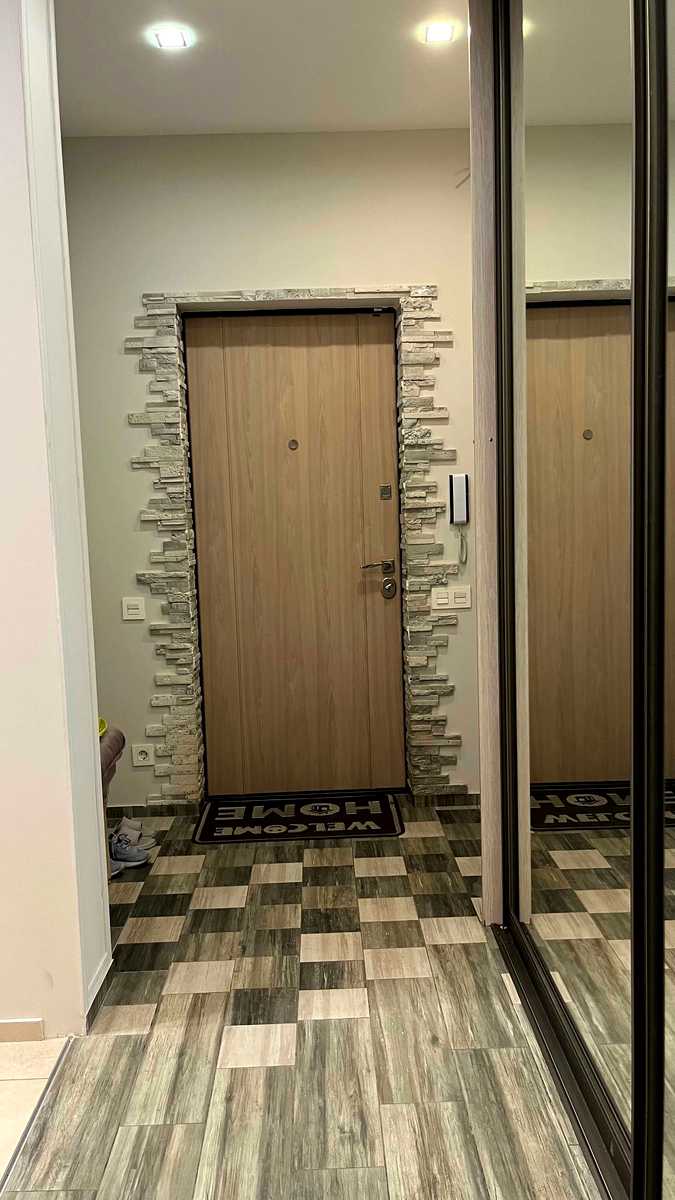 1878156439411078