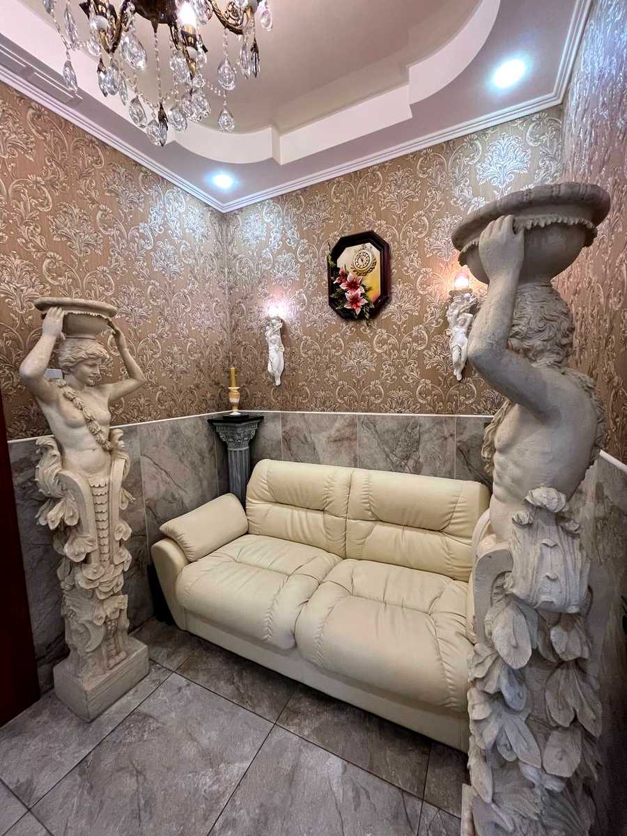 1878164643665210