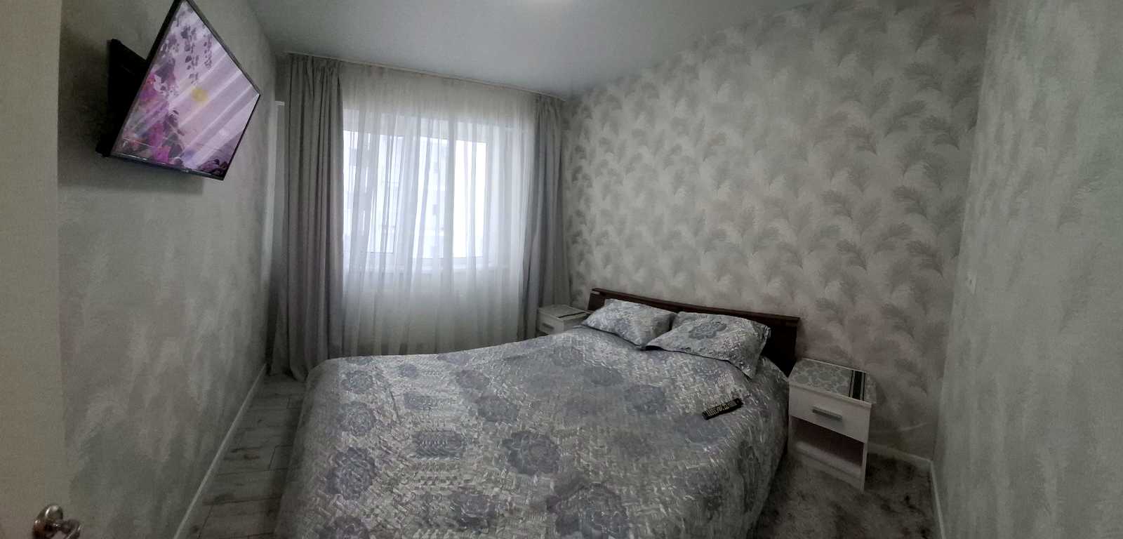 1878176057231632