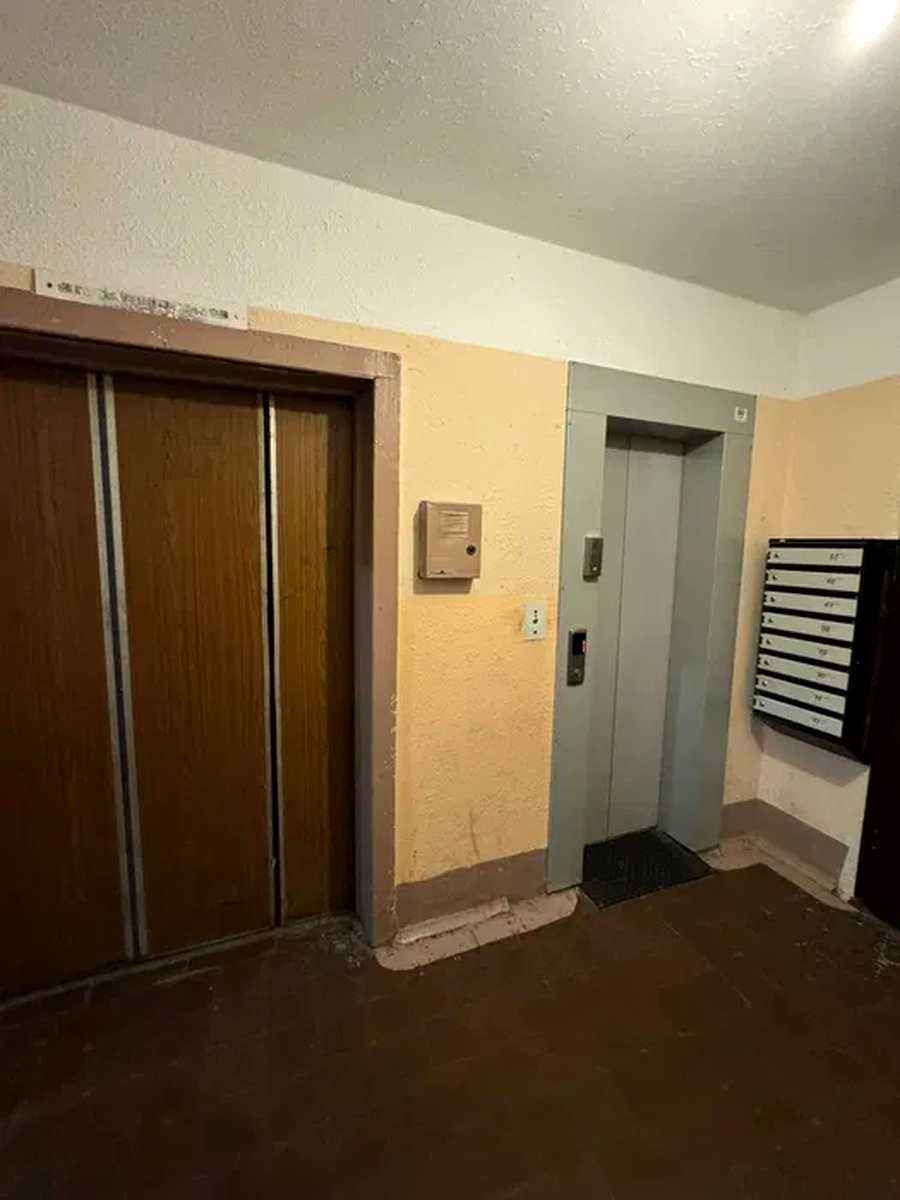 1878183437387913