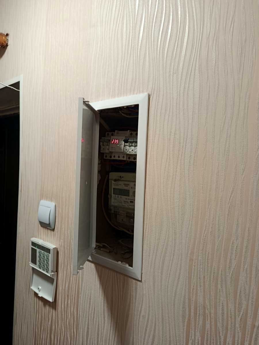 1878190741282319