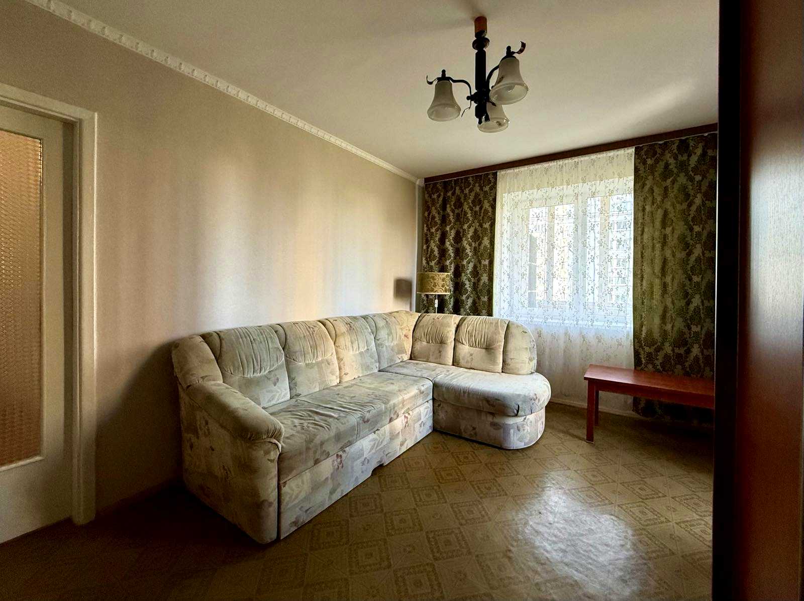 1878190763303998