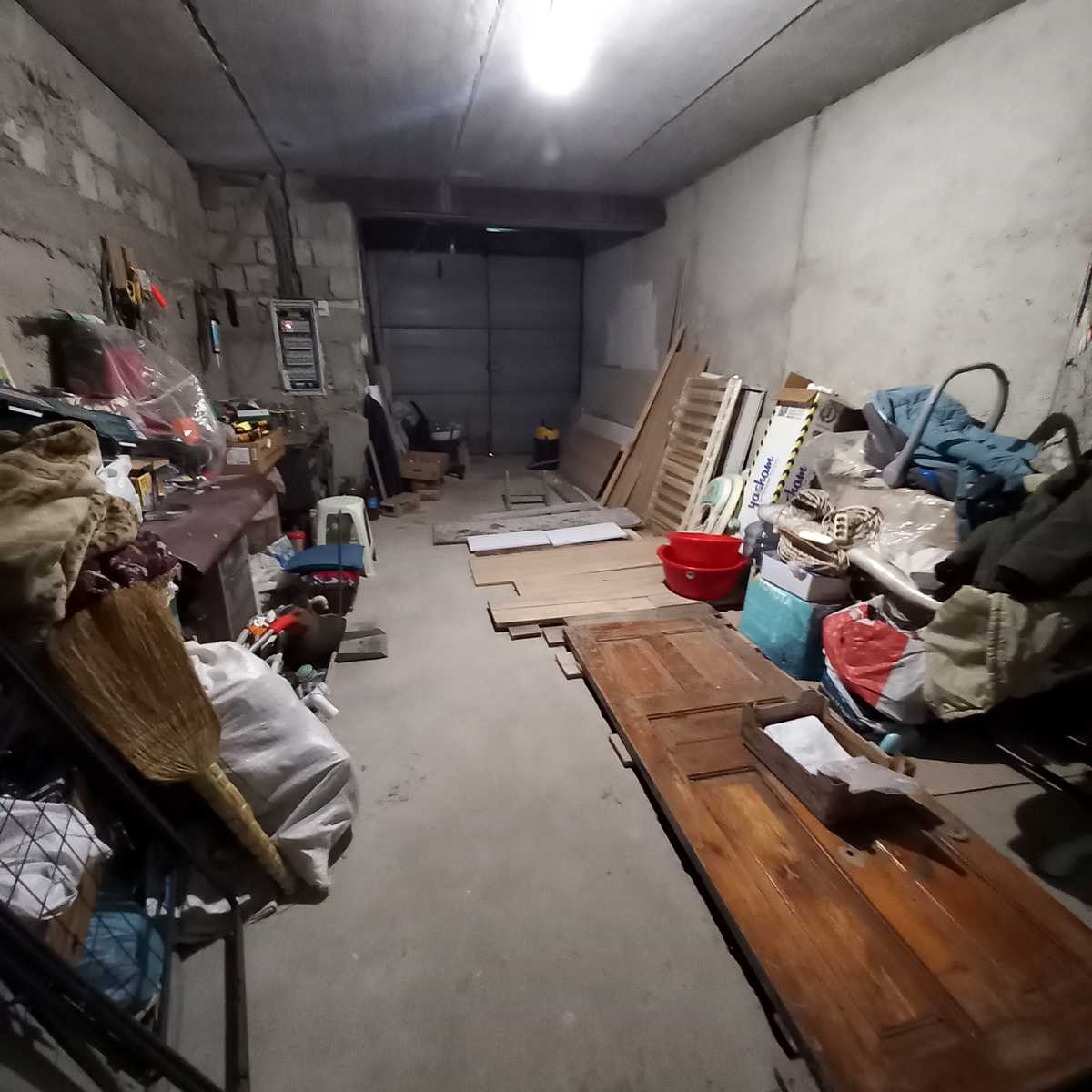 1878190945618394