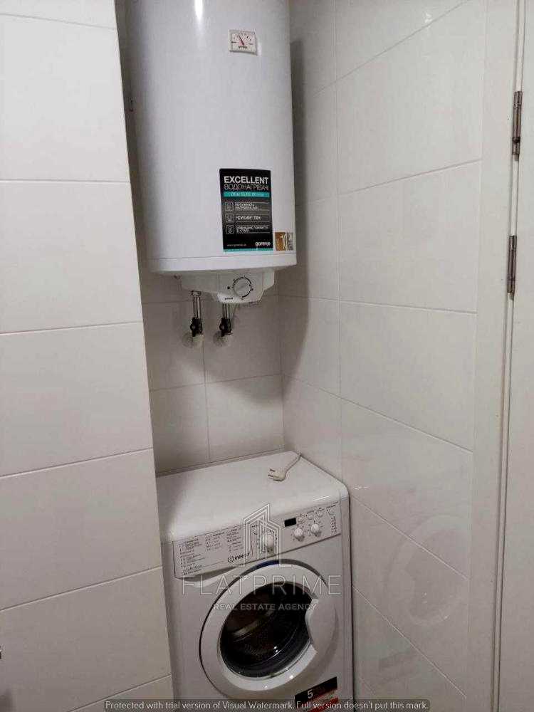 1878193213801997