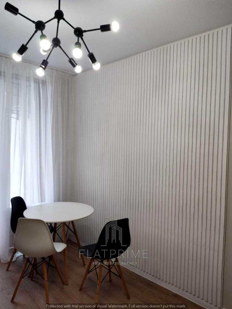 1878193215886159