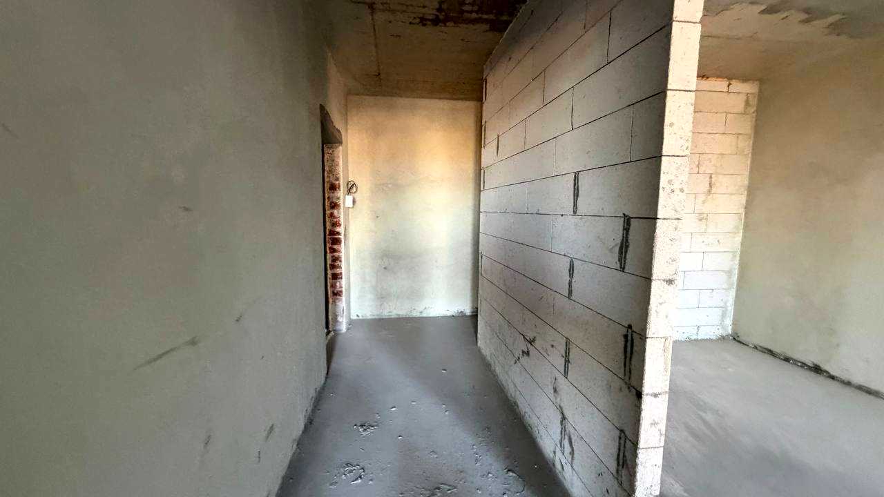1878194181002720