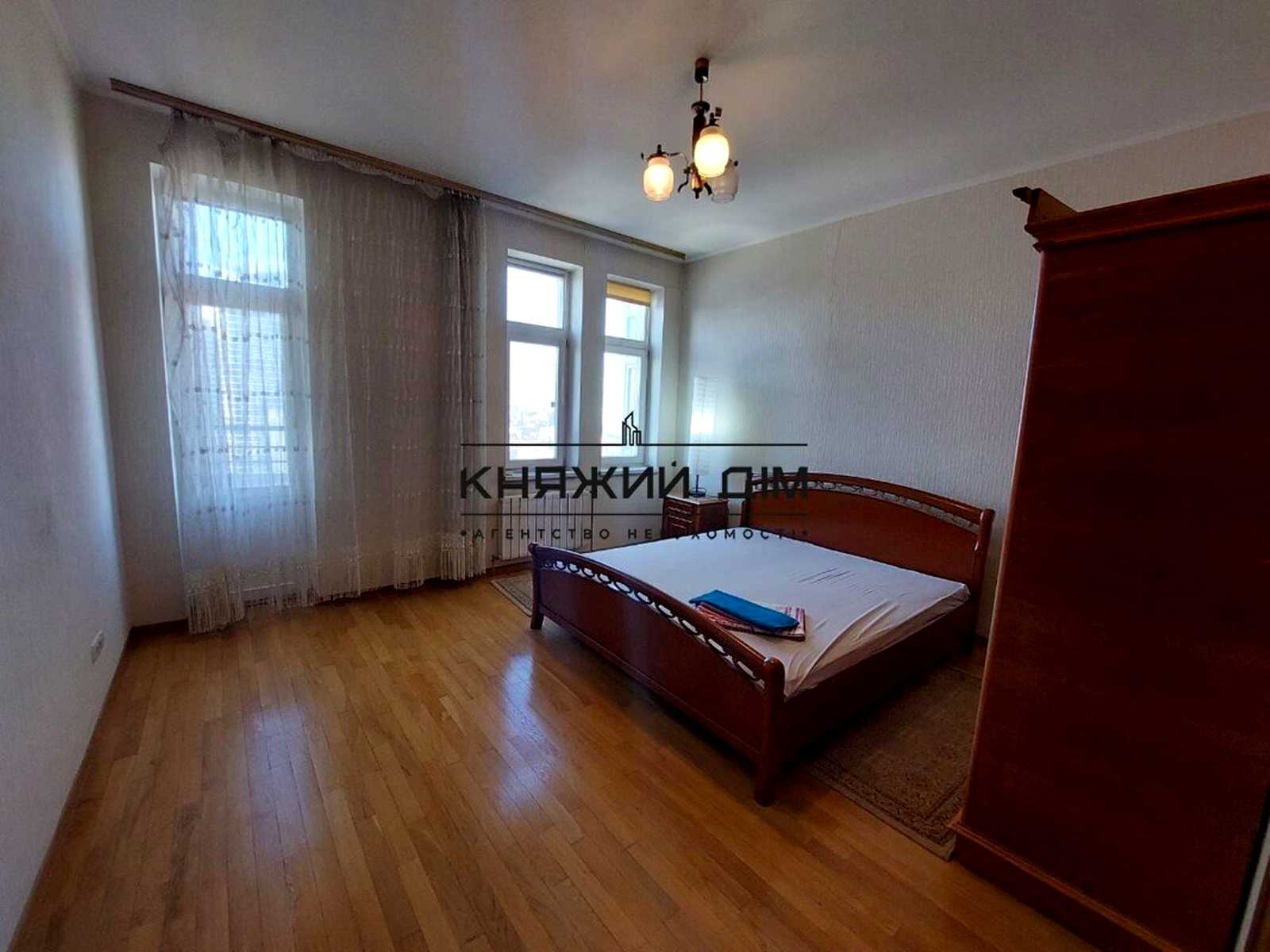 1878194846951850