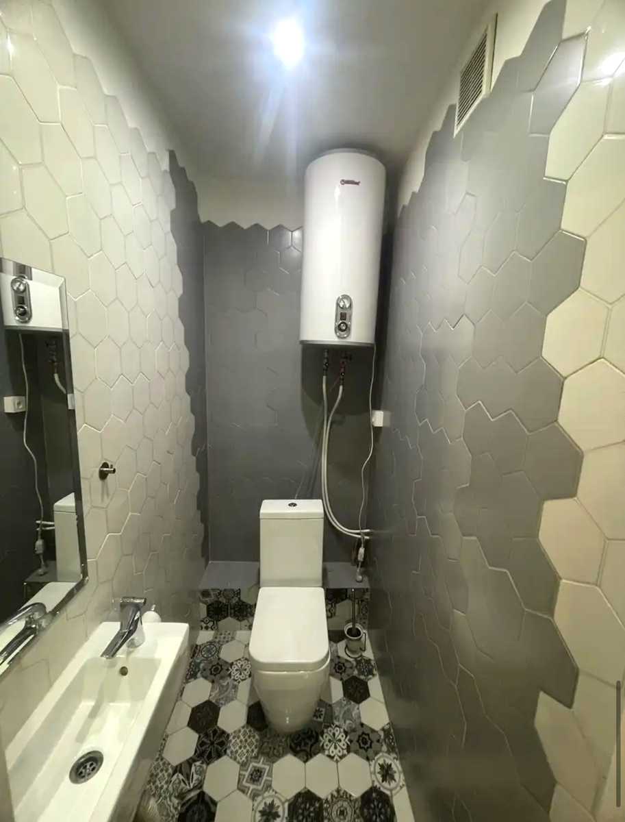 1878195250260910