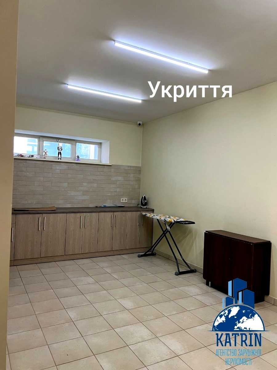 1878196056845313