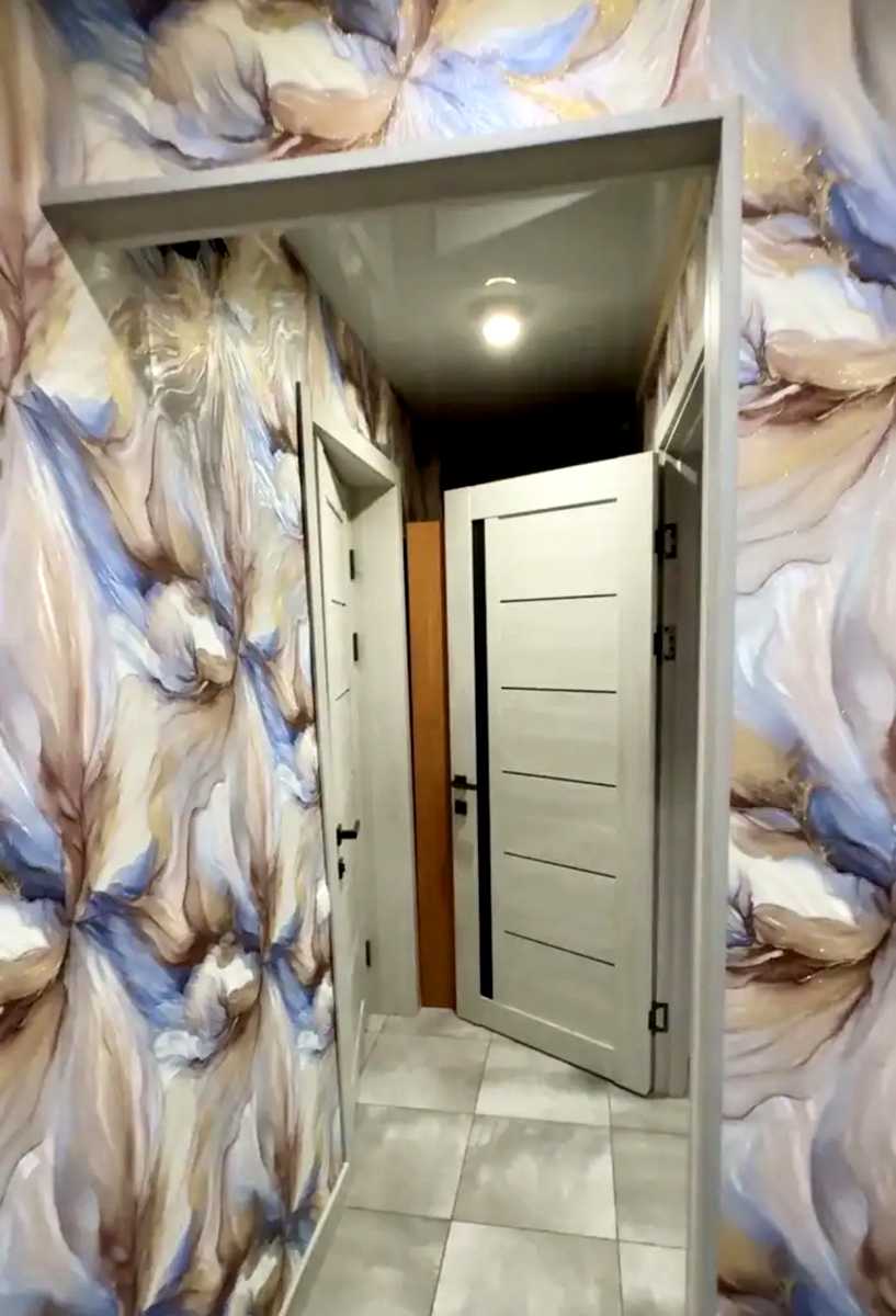 1878198659983177