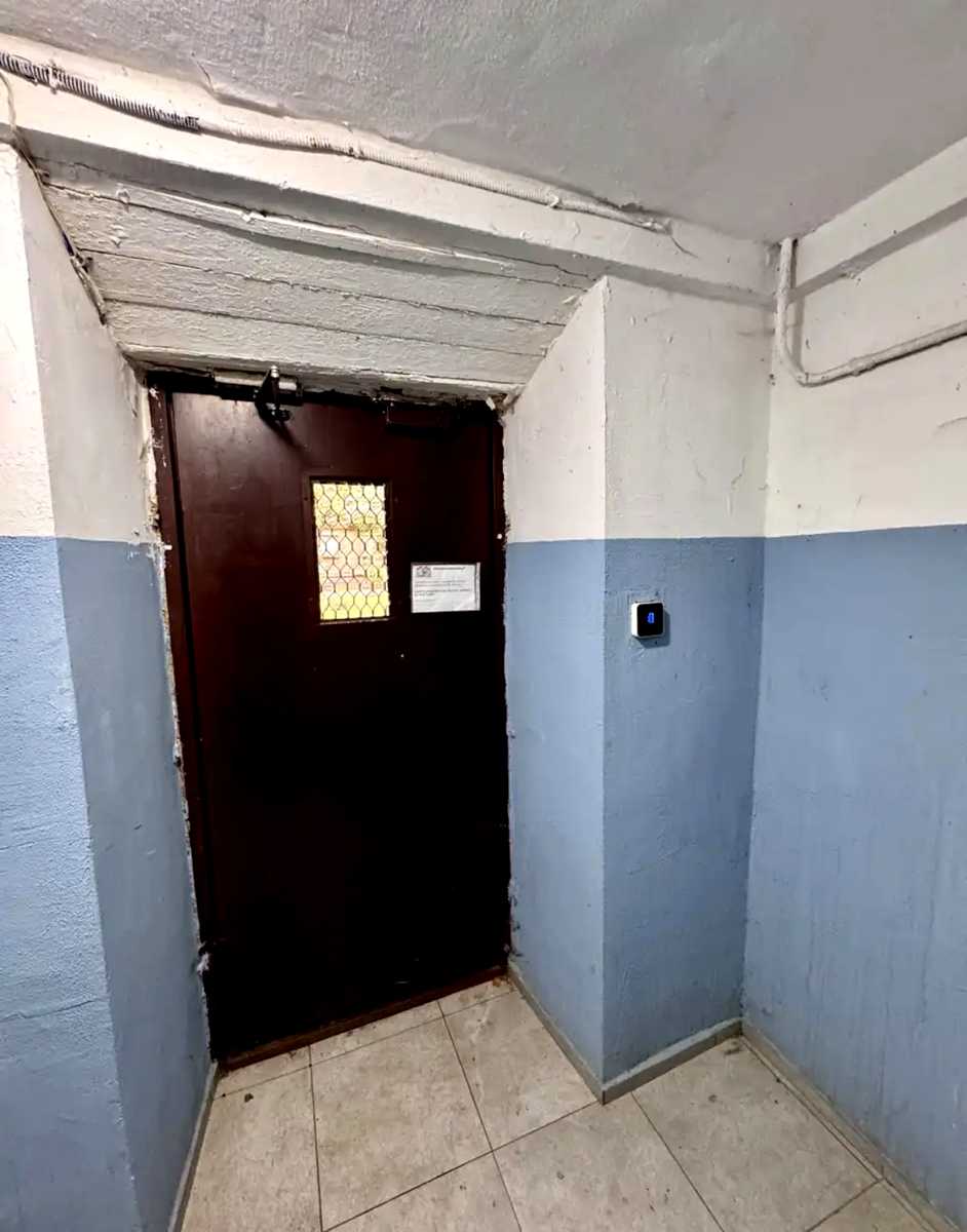 1878198660839829