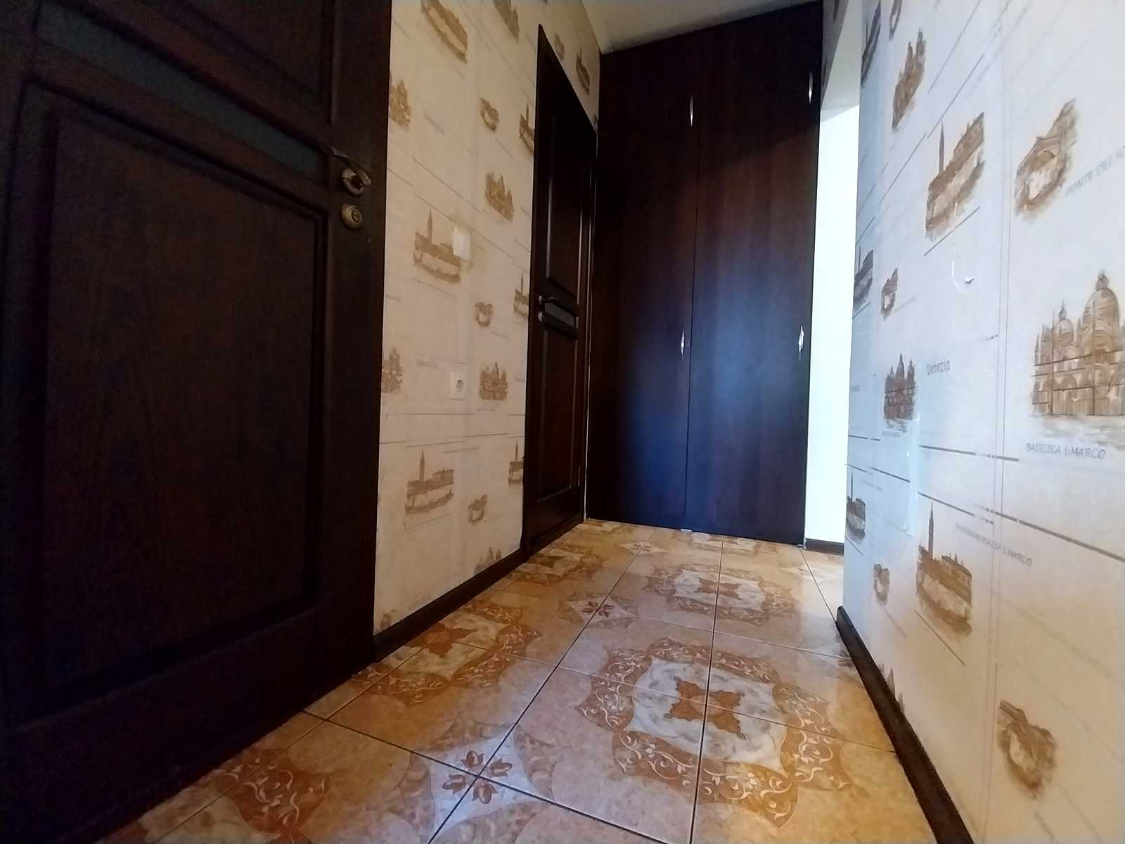 1878198727463773