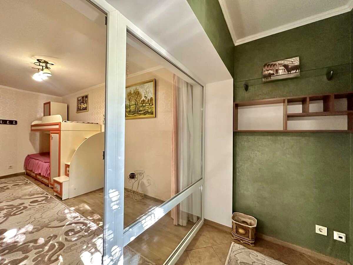 1878198822980126