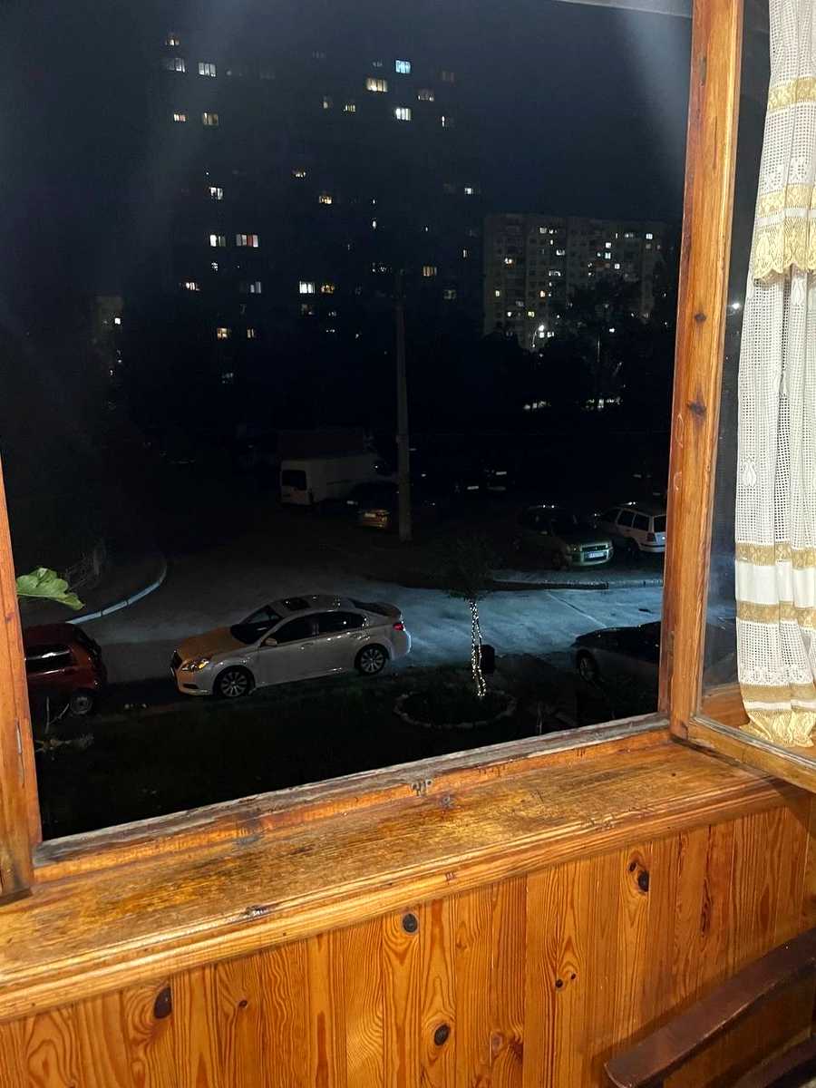 1878200386042825